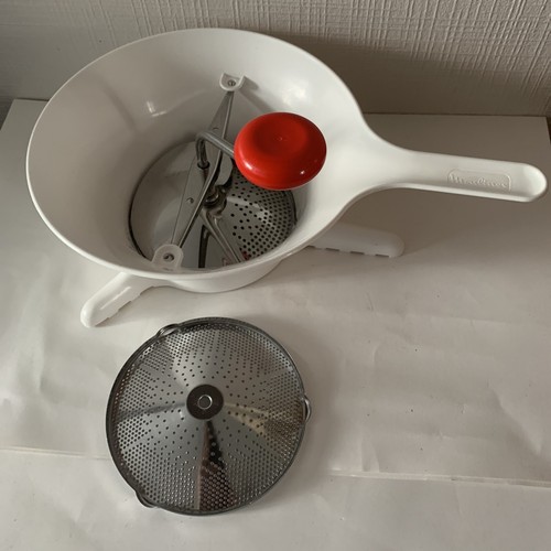 Presse puree etat - puree, proche