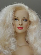 Poupée Robert Tonner Dphné