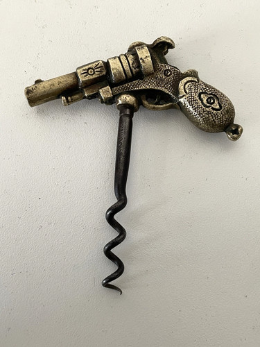 Tire bouchon pistolet signé