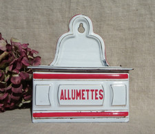 ANCIENNE BOÎTE D'ALLUMETTES