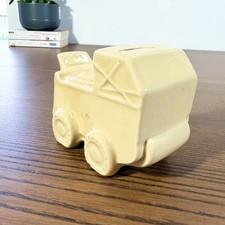 Tirelire ancienne en