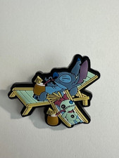 Loungefly - Stitch and Scrump on Chaise Lounge - Vacation - Free-D Disney Pin C0