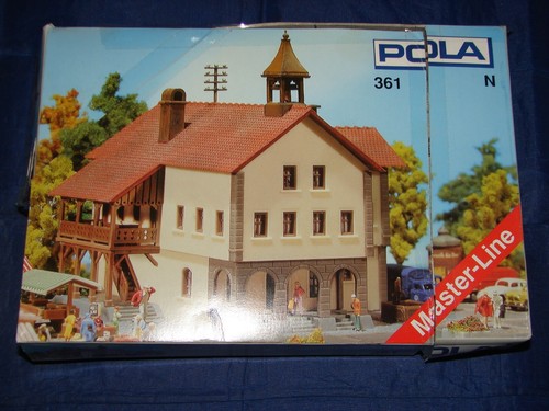 Pola maquette mairie - pola,