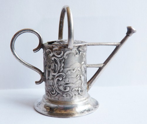 Arrosoir miniature argent
