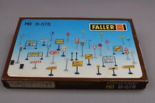 Z294 Faller B-578 Model Road Signs Street Parking Trash Can