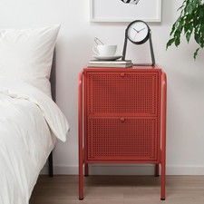 2 tables de chevet IKEA rouge