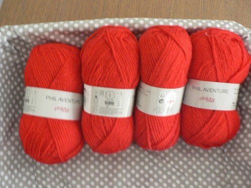 Lot pelotes de - de, laine