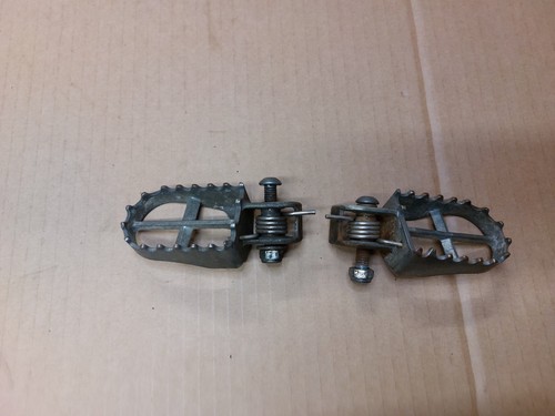 Paire cale pied origine - paire, cale-pied