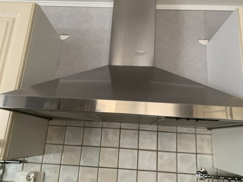 Hotte murale cheminée acier