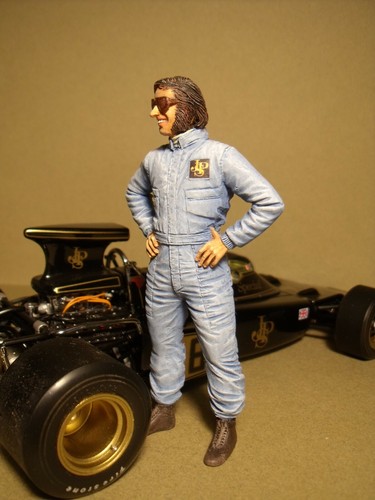 Figurine emerson - 1/18,