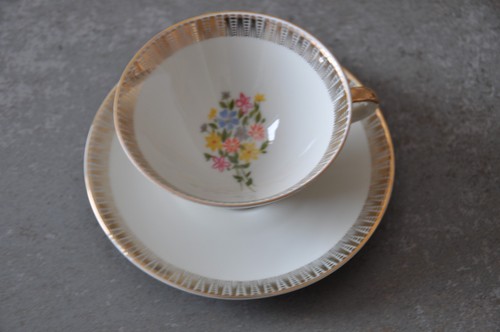 Pièces tasse soucoupe - tasse,