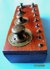 Ancienne boîte complète de