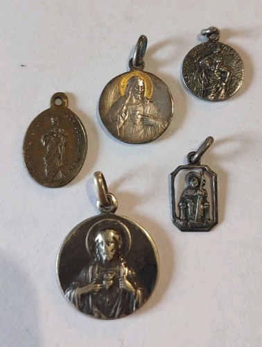 Lot médailles religieuses - 5,