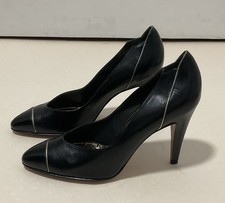 Escarpins En Cuir Noir -