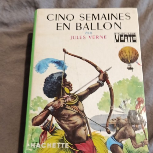Hachette cinq semaines en - -,