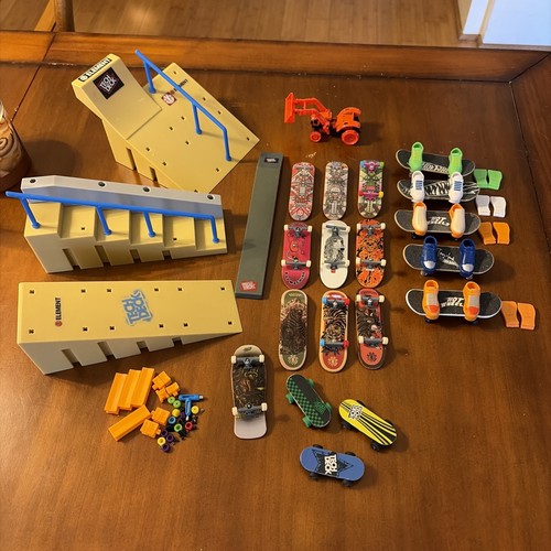 Tech deck skate park - park, hot