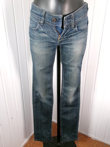 Pantalon jean bleu délavé