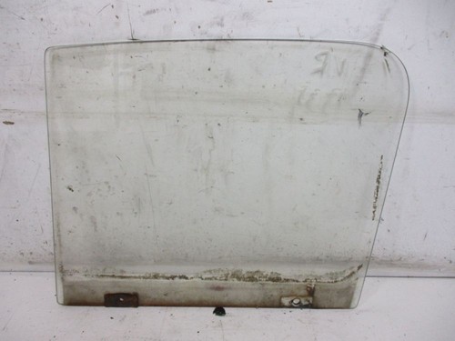 Vitre fenêtre avant droite - de,
