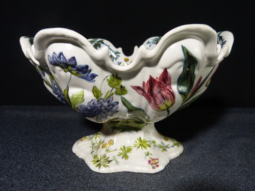 Coupe ancienne polylobée