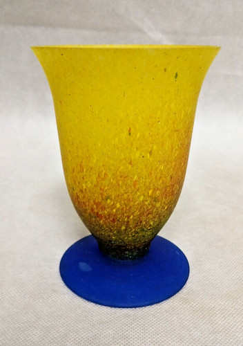 Superbe petit vase tulipe - , en