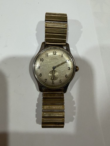Vintage wristwatch trisa - by,