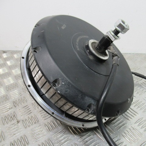 Moteur brushless 72v - 2400w,