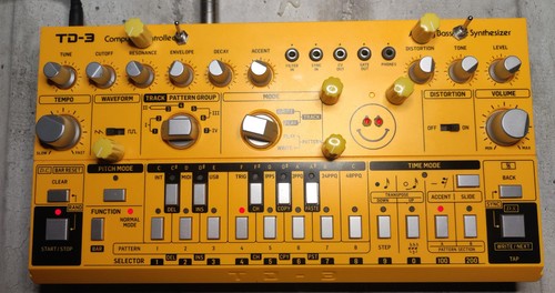 Behringer modded read - (,
