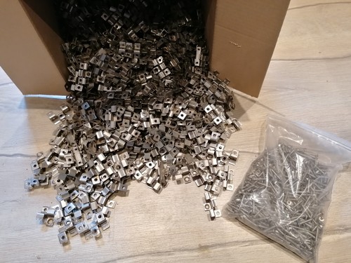 Lot 735 clips - lot, de