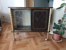 Meuble, mini-bar / desserte