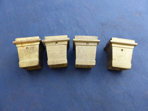 Petits sabots laiton pieds - 4,