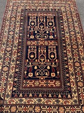 Tapis Ancien Fait Noué Main