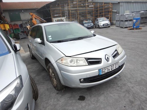 Cache sous moteur - , renault