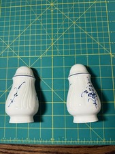 Villeroy & Boch Vieux Luxembourg Salt and Pepper Shaker