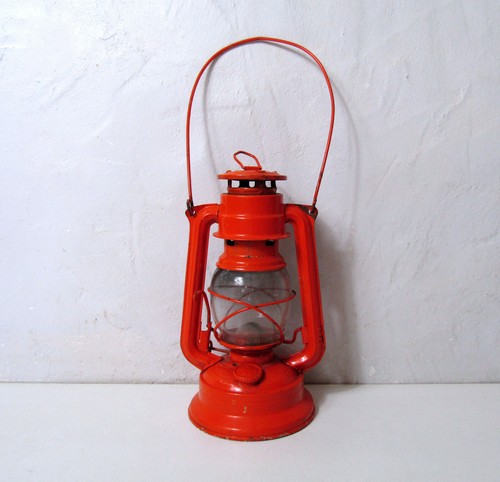 Ancienne lampe tempête - tempête, orange
