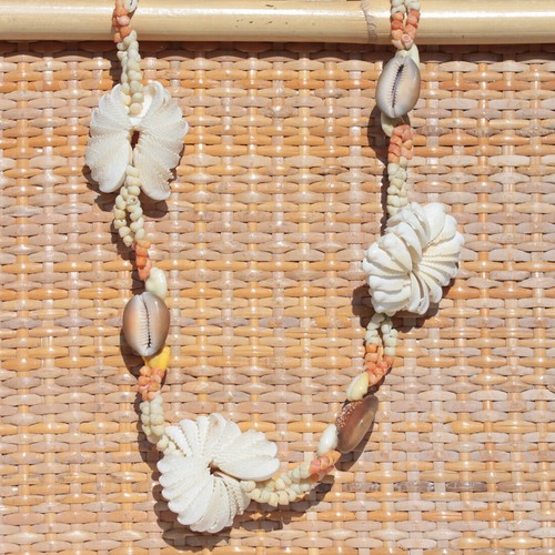 Grand collier coquillages - collier, en