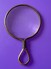 Ancienne petite loupe en