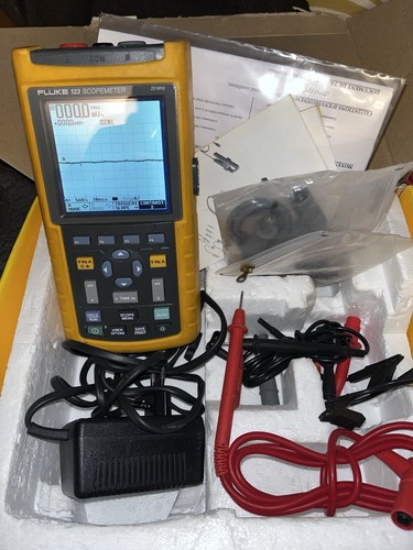 Fluke 123 scopemeter 20mhz - fluke,