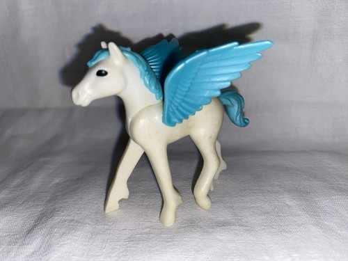Playmobil small winged horse