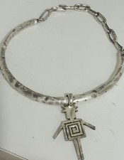 collier signé biche de bere-