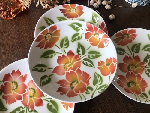 Assiettes creuses moulin des - 4,