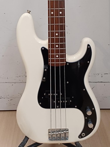 Guitare basse fender precision - guitare,