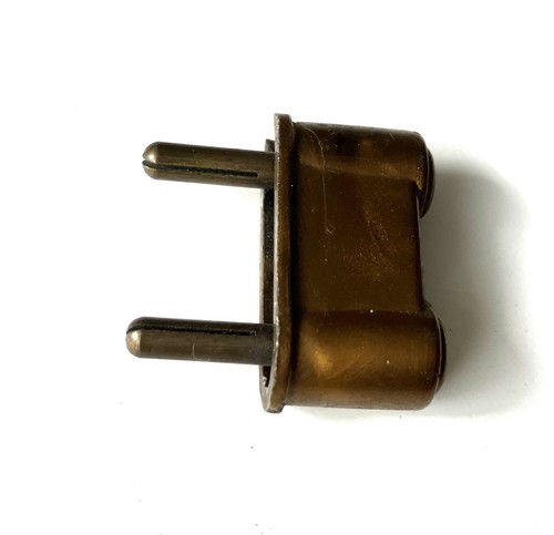 Prise ancienne pour renovation - pour,