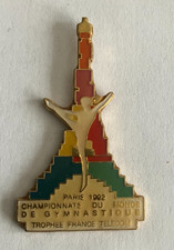 37 - Pin's CHAMPIONNAT DU