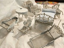 Jouet lot meubles miniatures