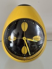 Réveil Oeuf Space Âge Design