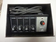 MIXER 4 Canaux MMX-4 MONACOR