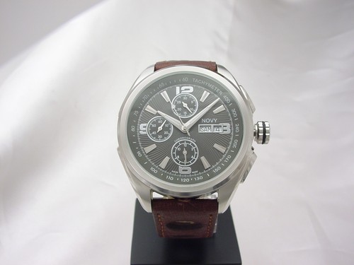 Novy chrono valjoux mvt 7750 - novy,