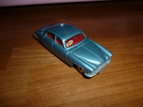 Dinky toys 142 jaguar mark - jaguar,