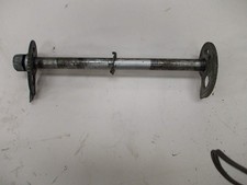 Axe roue arrière (Honda - Xlr