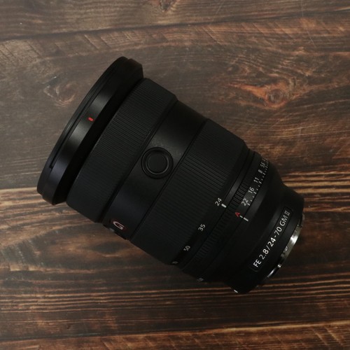 Objectif zoom sony 70mm - fe, 24-70mm